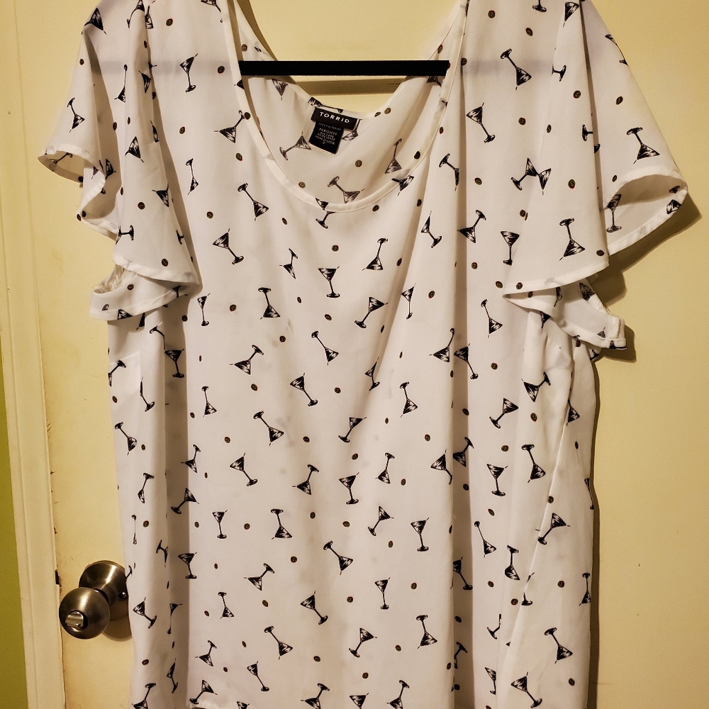 Torrid Martini patterned blouse